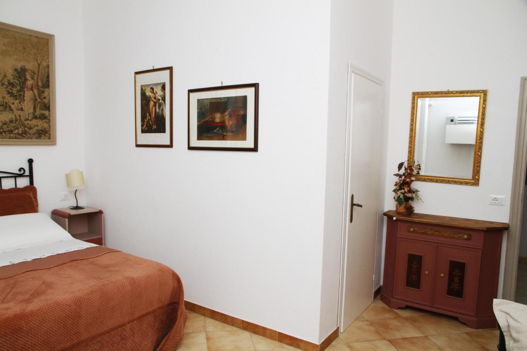 La Mimosa Hotel Болгери Екстериор снимка