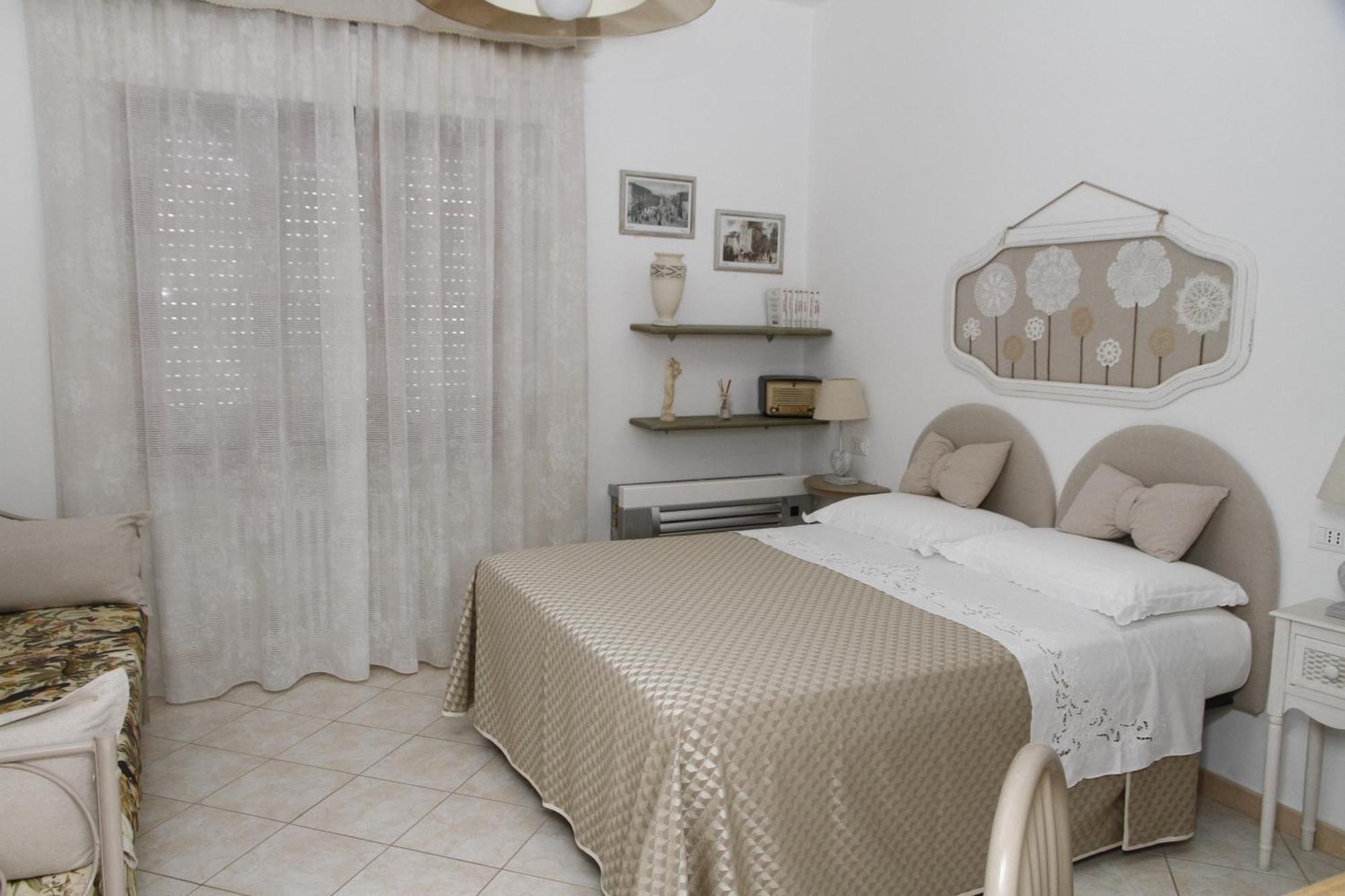 La Mimosa Hotel Болгери Екстериор снимка