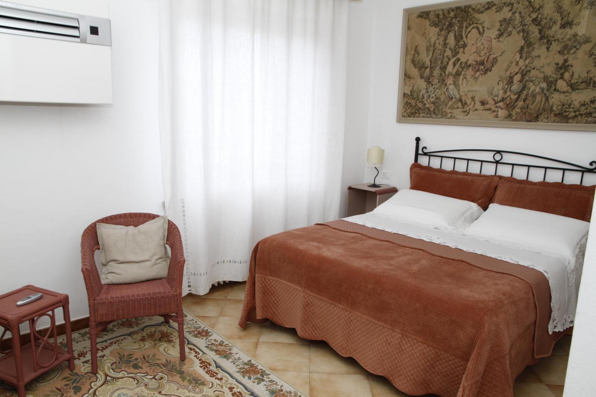 La Mimosa Hotel Болгери Екстериор снимка